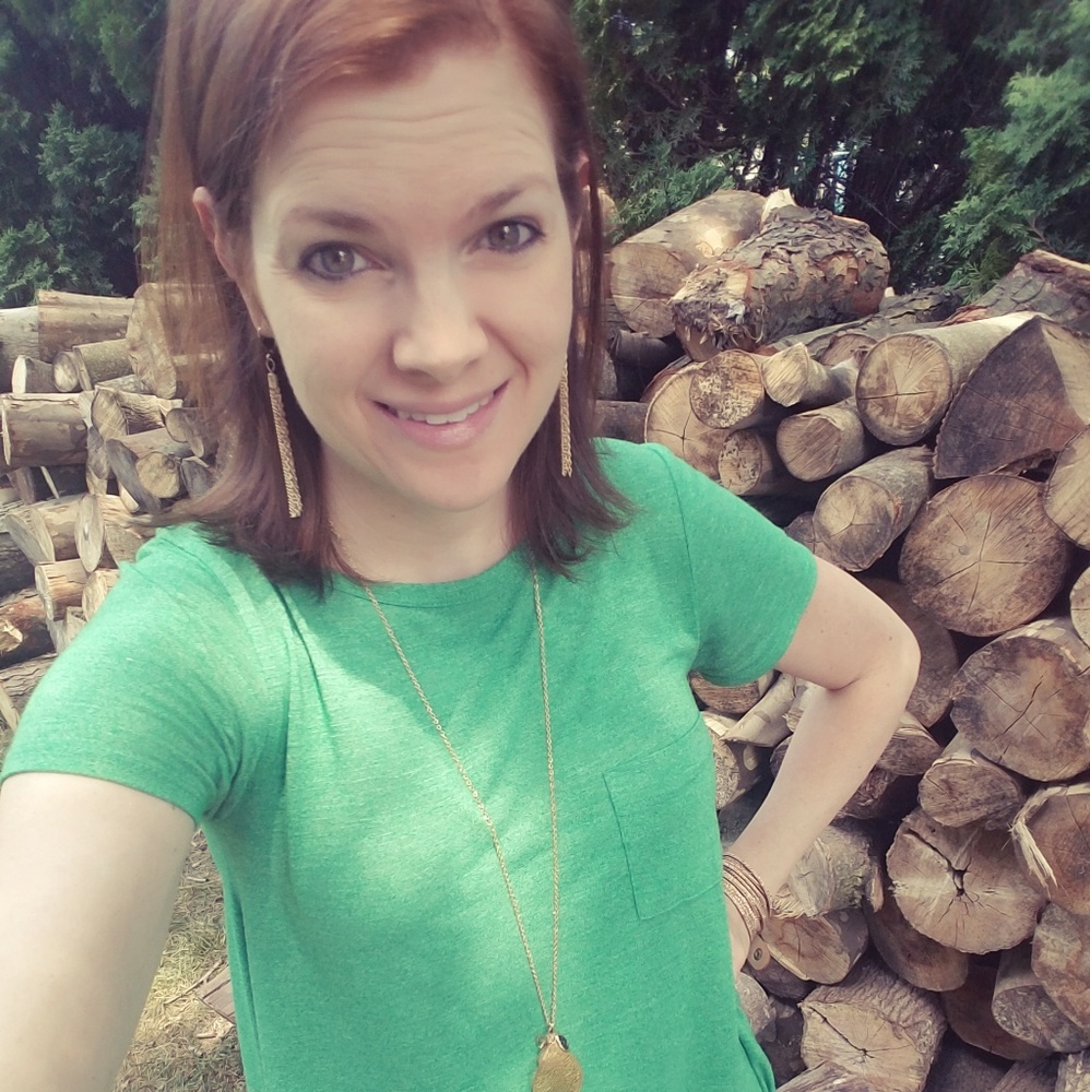 Meet your Posher, Carla